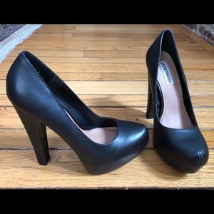 Steve Madden Danitty heels size 8